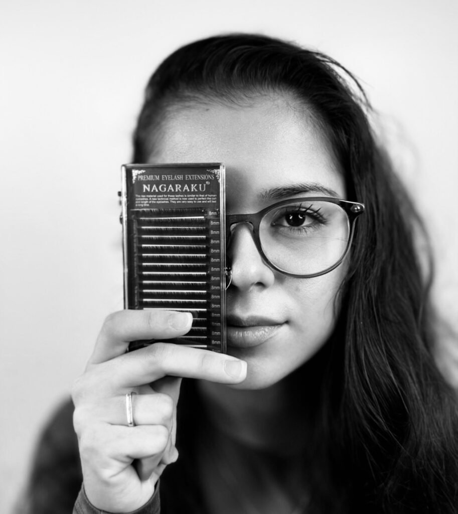 Amanda Cohen – lash artist spécialisée en extensions de cils en Guyane – Studio à Suzini Cayenne